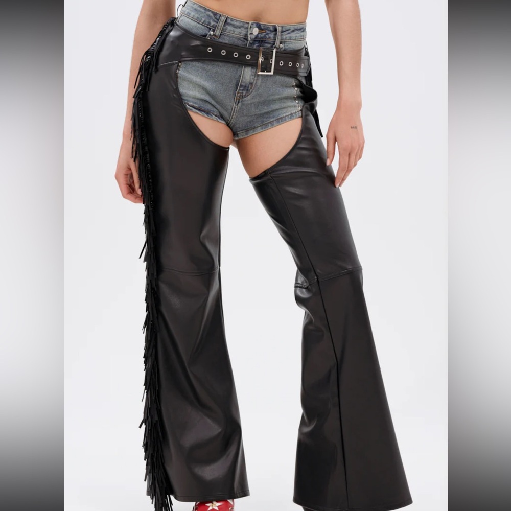 FRINGE FAUX LEATHER CHAPS
